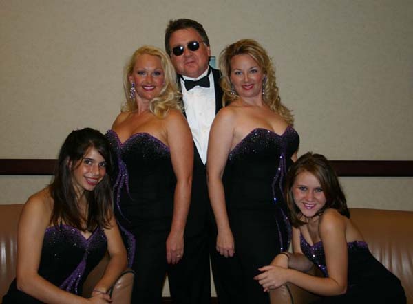 Dubby Hankins and the girls